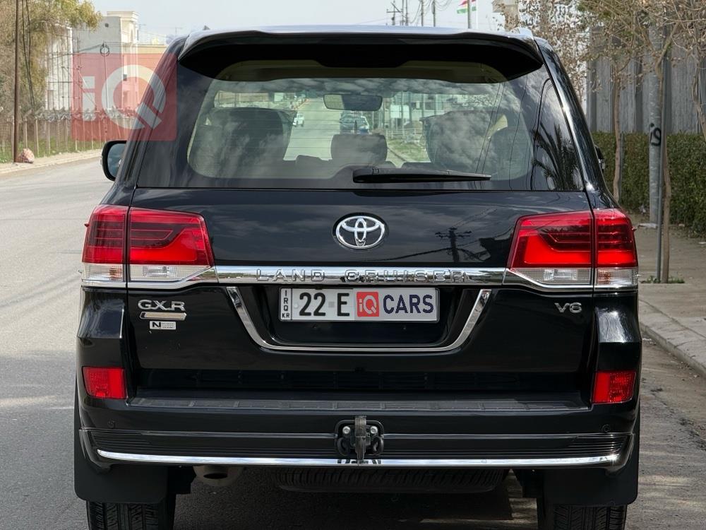 تويوتا لاندكروزر